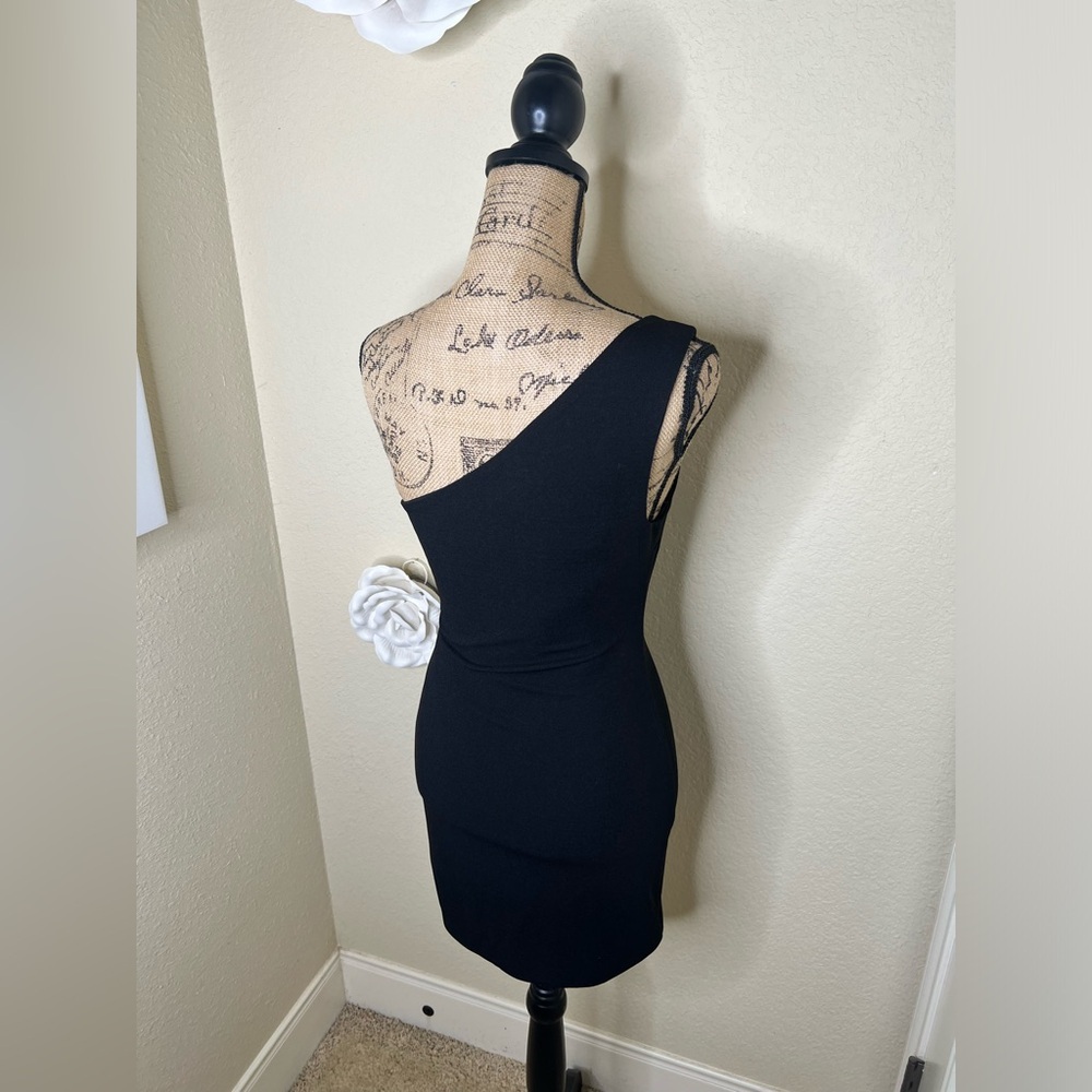 NTM: DO+BE One Shoulder Bodycon Cut Out w/ Metallic Chains Black Mini Dress Sz S - Picture 12 of 16